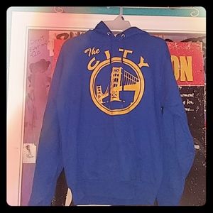 The city pullover hoodie